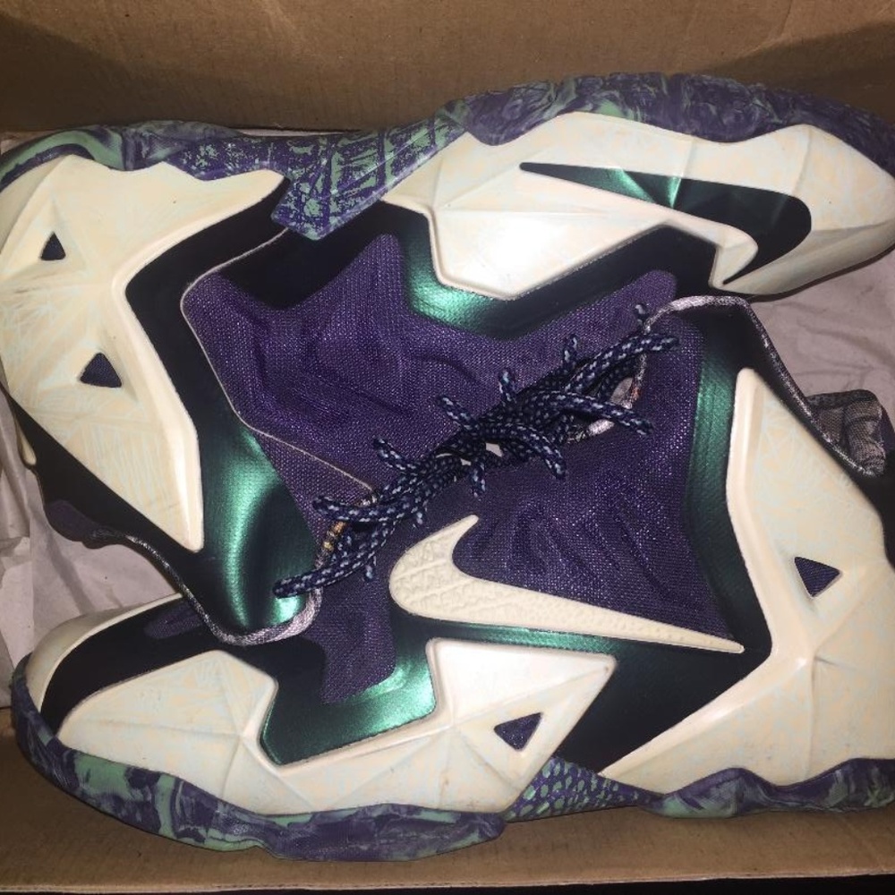 LeBron 11 NOLA Gumbo League "Gator King"